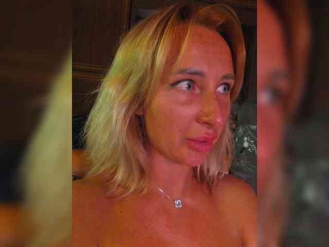 Valeriah Sex Cam Show