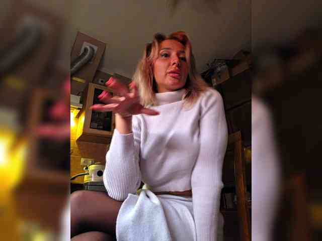 Valeriah Sex Cam Show