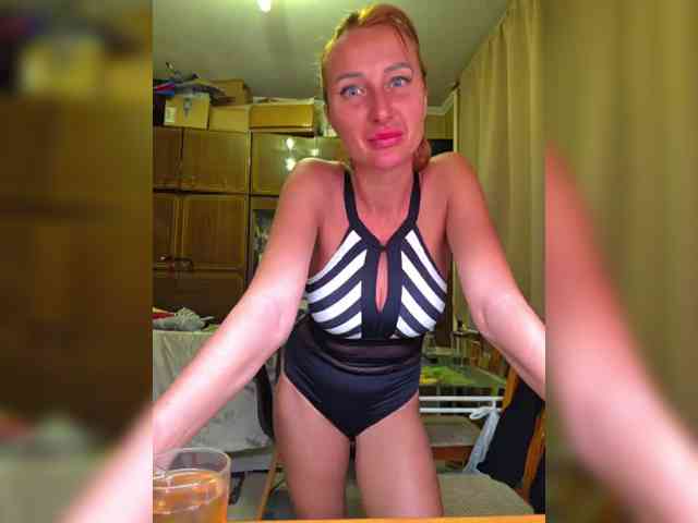 Valeriah Sex Cam Show