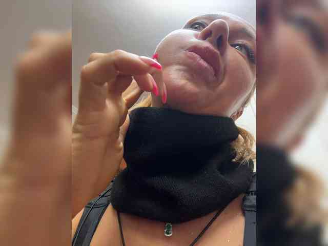 Valeriah Sex Cam Show