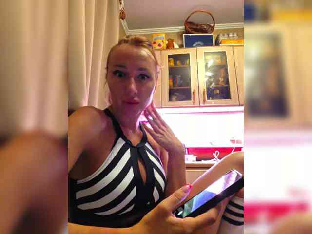 Valeriah Sex Cam Show