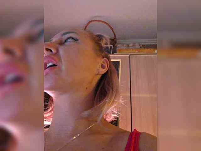 Valeriah Sex Cam Show