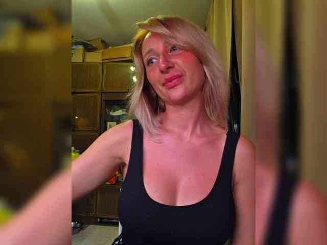 Valeriah Sex Cam Show