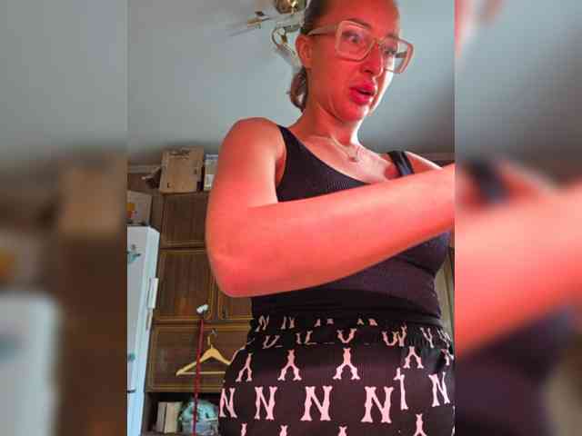 Valeriah Sex Cam Show