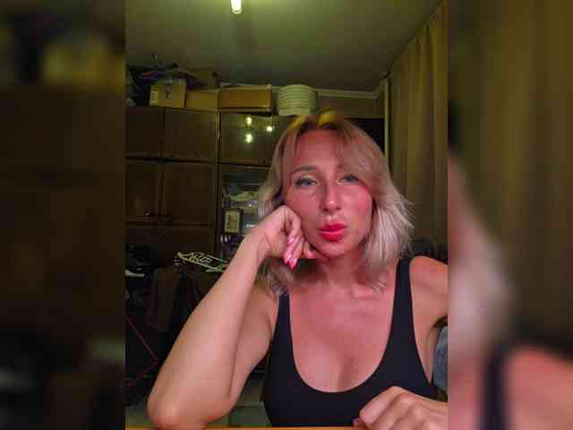 Valeriah Sex Cam Show