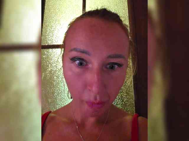 Valeriah Sex Cam Show