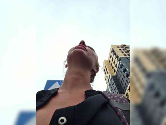 Valeriah Sex Cam Show