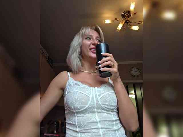 Valeriah Live Webcam on BongaCams