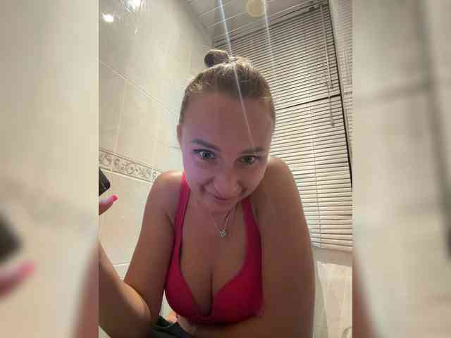 Valeriah Sex Cam Show