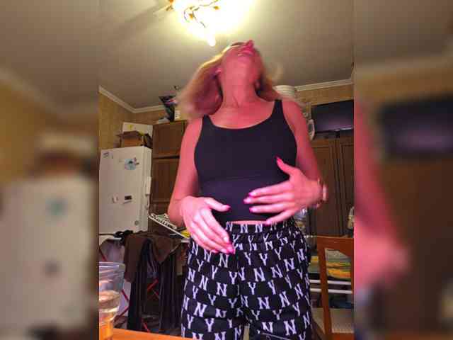 Valeriah Sex Cam Show