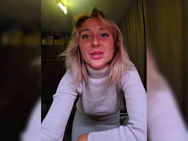 Valeriah Sex Cam Show