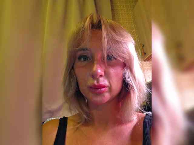 Valeriah Sex Cam Show