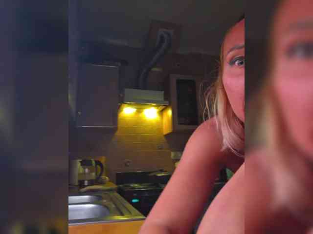 Valeriah Sex Cam Show
