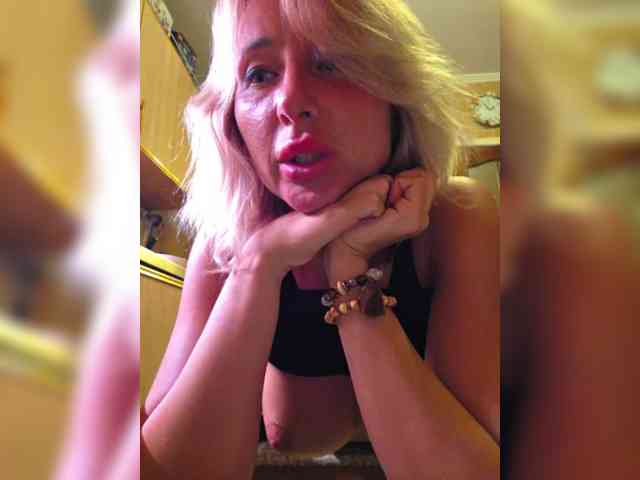 Valeriah Sex Cam Show