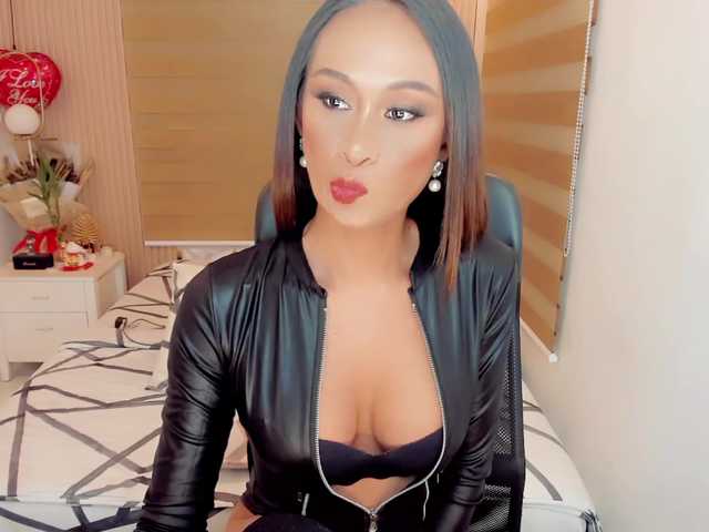 SexyLavander — live trans cam