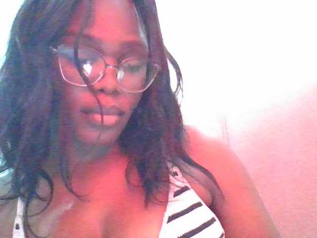spicey live cam on BongaCams