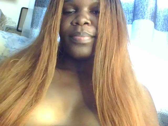 spicey's BongaCams show and profile