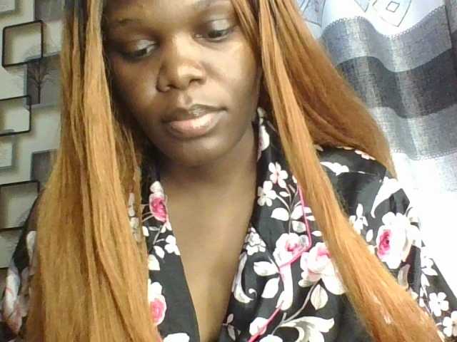 spicey's BongaCams show and profile