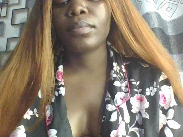 spicey's BongaCams show and profile