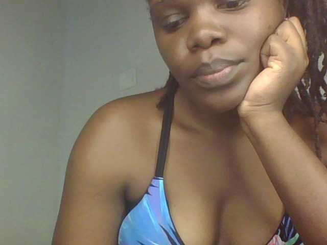 spicey live cam on BongaCams