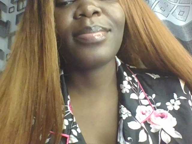 spicey's BongaCams show and profile