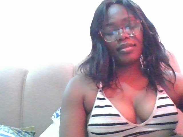 spicey live cam on BongaCams