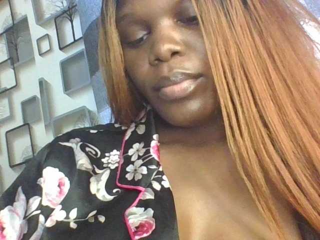 spicey's BongaCams show and profile