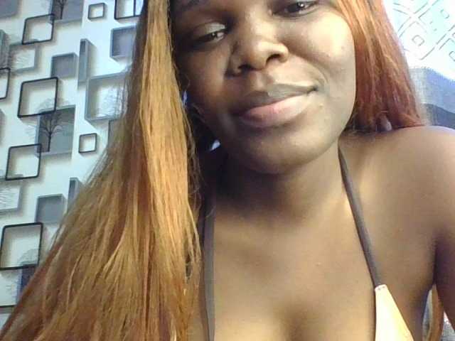 spicey's BongaCams show and profile