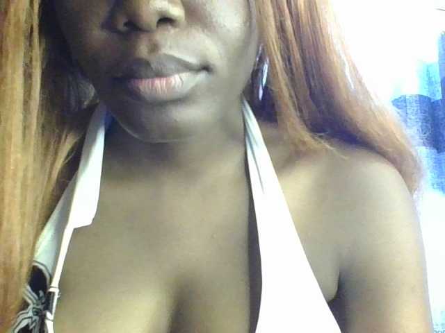 spicey's BongaCams show and profile