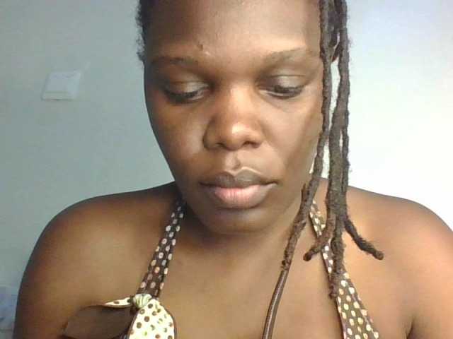 spicey live cam on BongaCams