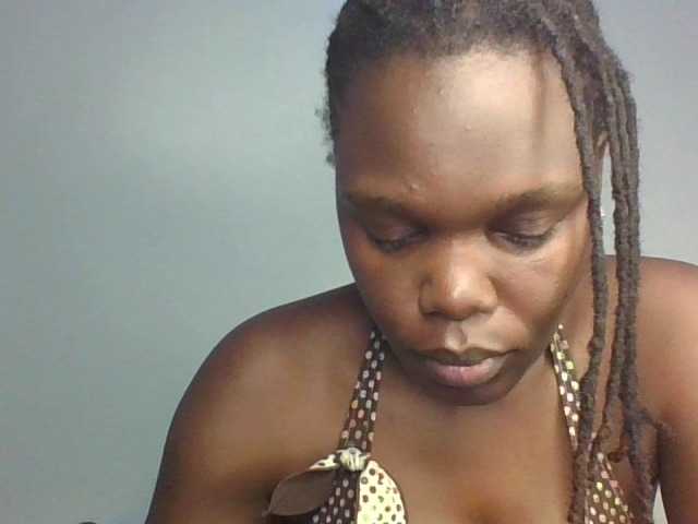 spicey live cam on BongaCams