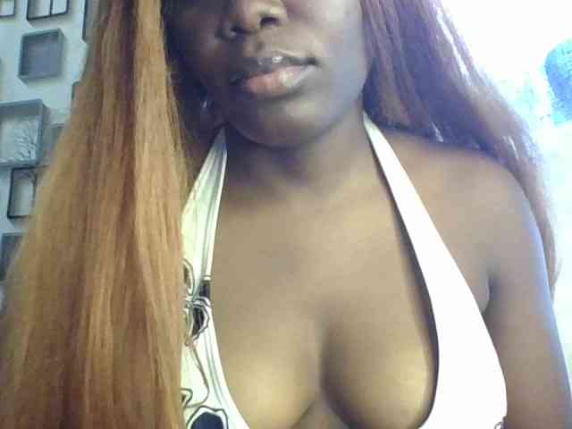 spicey Live Webcam on BongaCams