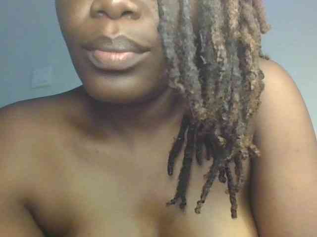 Nautica1girl webcam