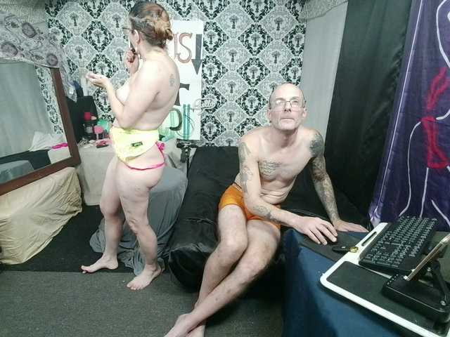 CandysReaperCouple420 live cam on BongaCams
