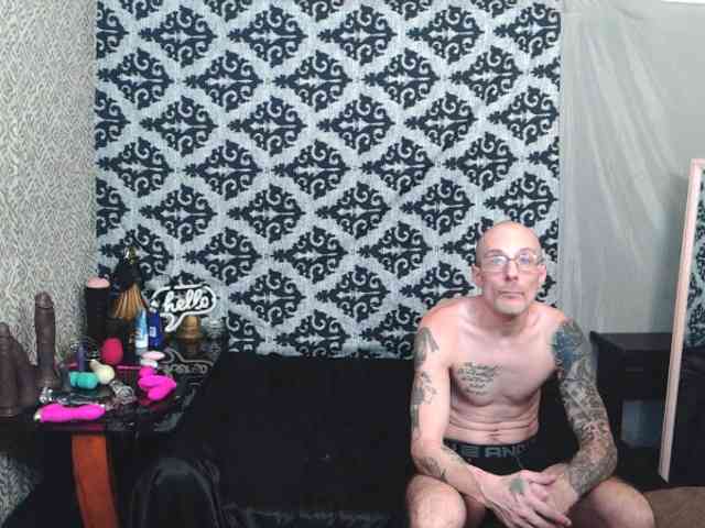 CandysReaperCouple420 webcam