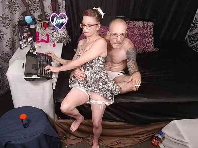 CandysReaperCouple420 Sex Cam Show