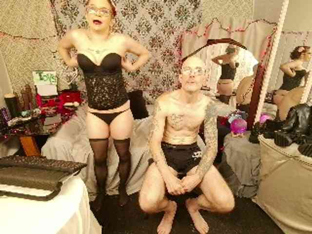 CandysReaperCouple420 webcam