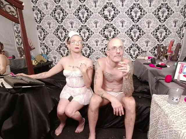 Model: CandysReaperCouple420