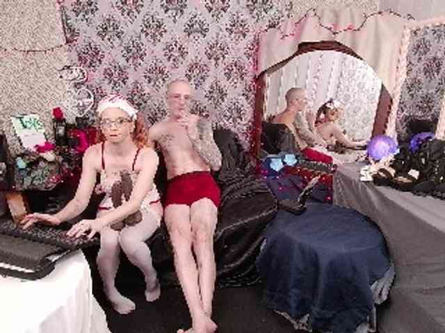 CandysReaperCouple420 webcam
