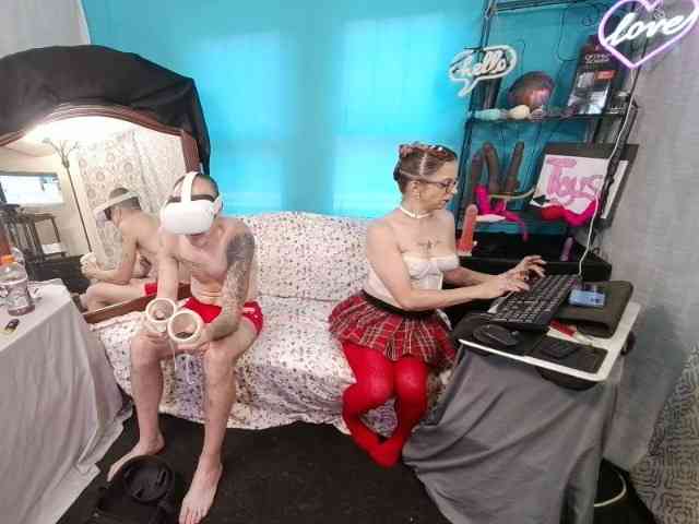 CandysReaperCouple420 webcam