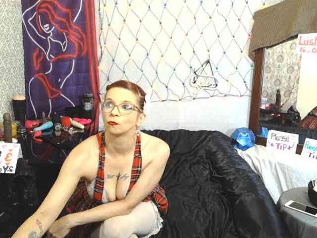CandysReaperCouple420 webcam