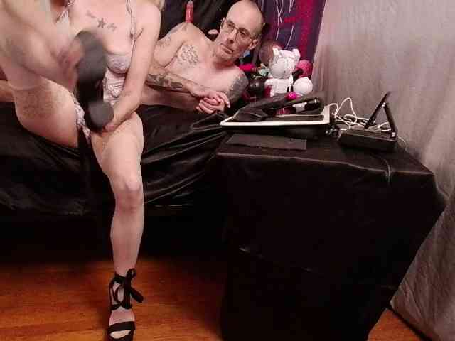 Model: CandysReaperCouple420
