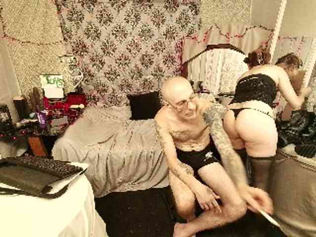 CandysReaperCouple420 webcam