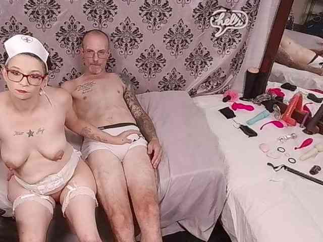 CandysReaperCouple420 webcam