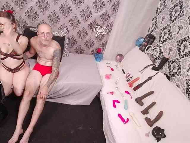 CandysReaperCouple420 webcam