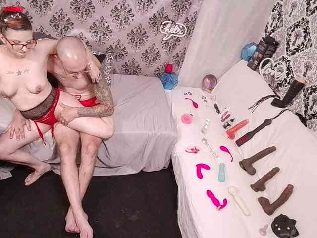 CandysReaperCouple420 webcam