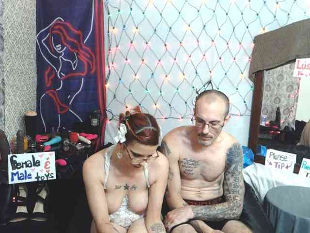 CandysReaperCouple420 webcam