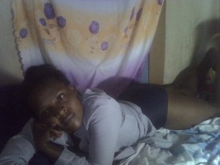Cute-Viviana's Live Webcam