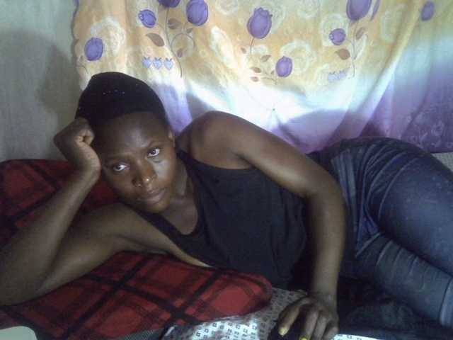 Cute-Viviana's BongaCams show and profile