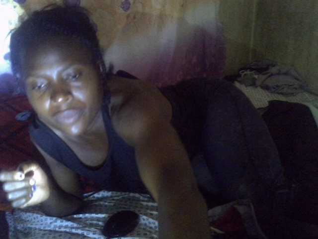 Cute-Viviana's BongaCams show and profile